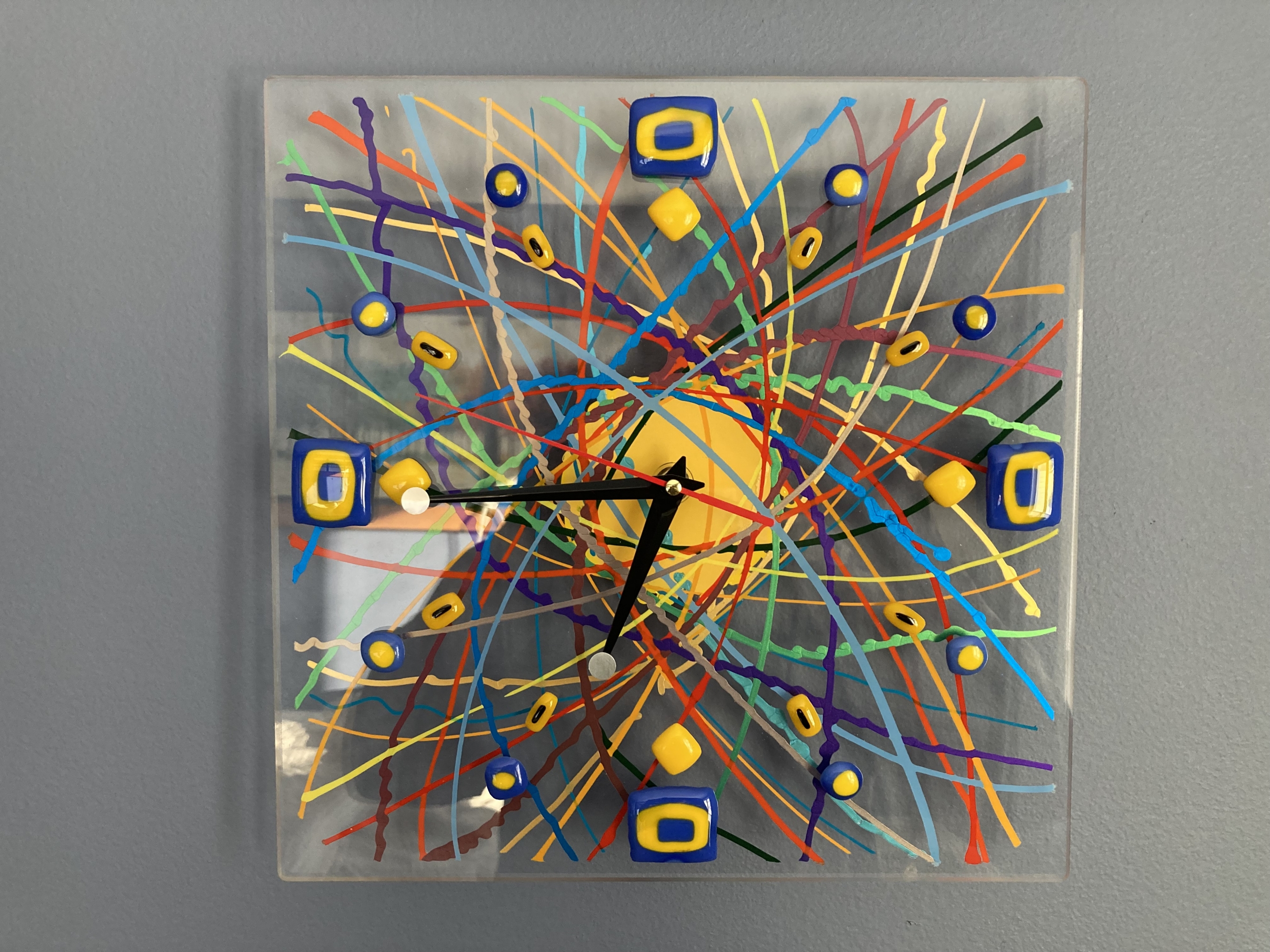 Picture of a Clockadelic clock.